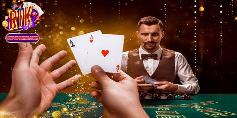 Giải đáp đánh bài Poker đổi thưởng là gì?